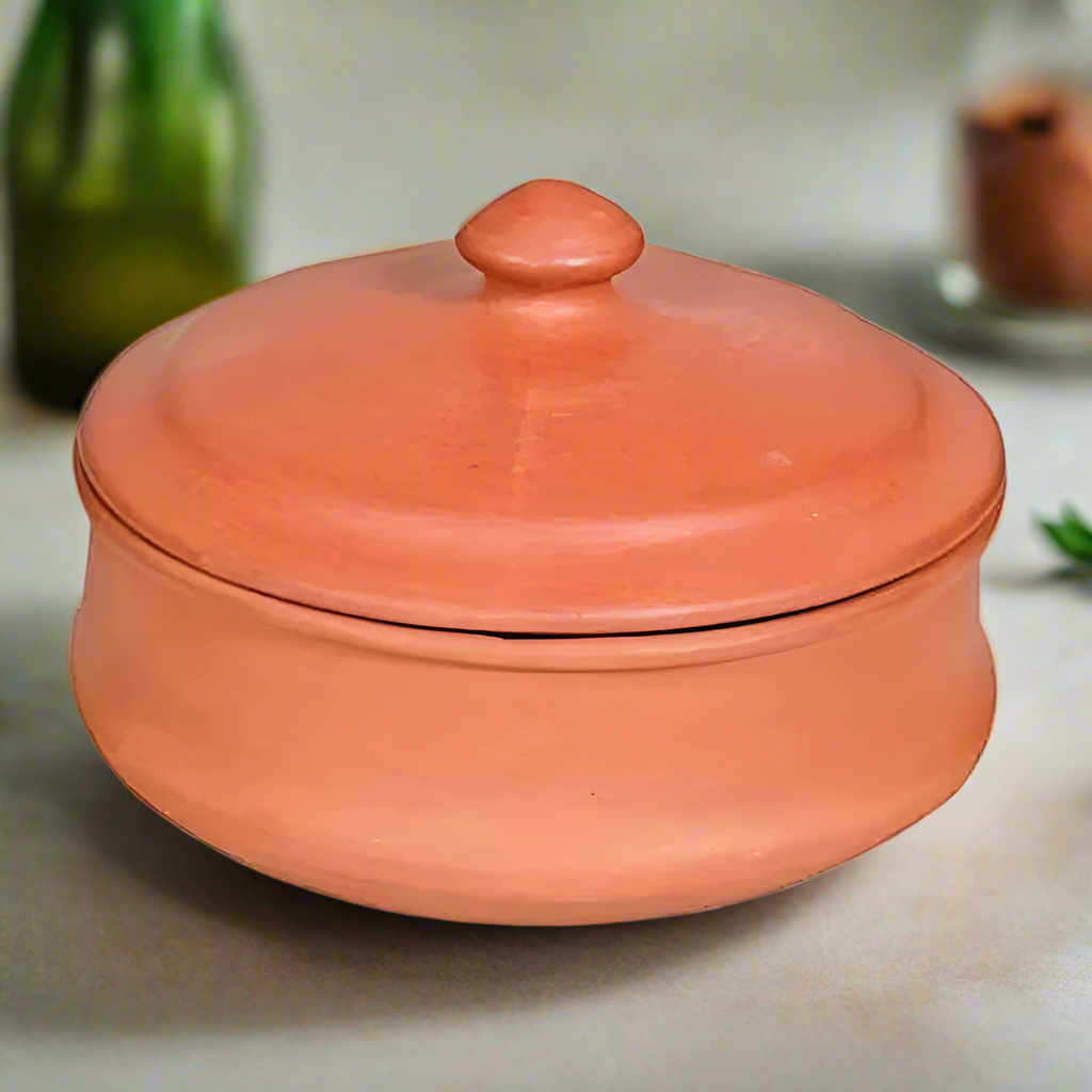 Clay Pot with Lid 14cm