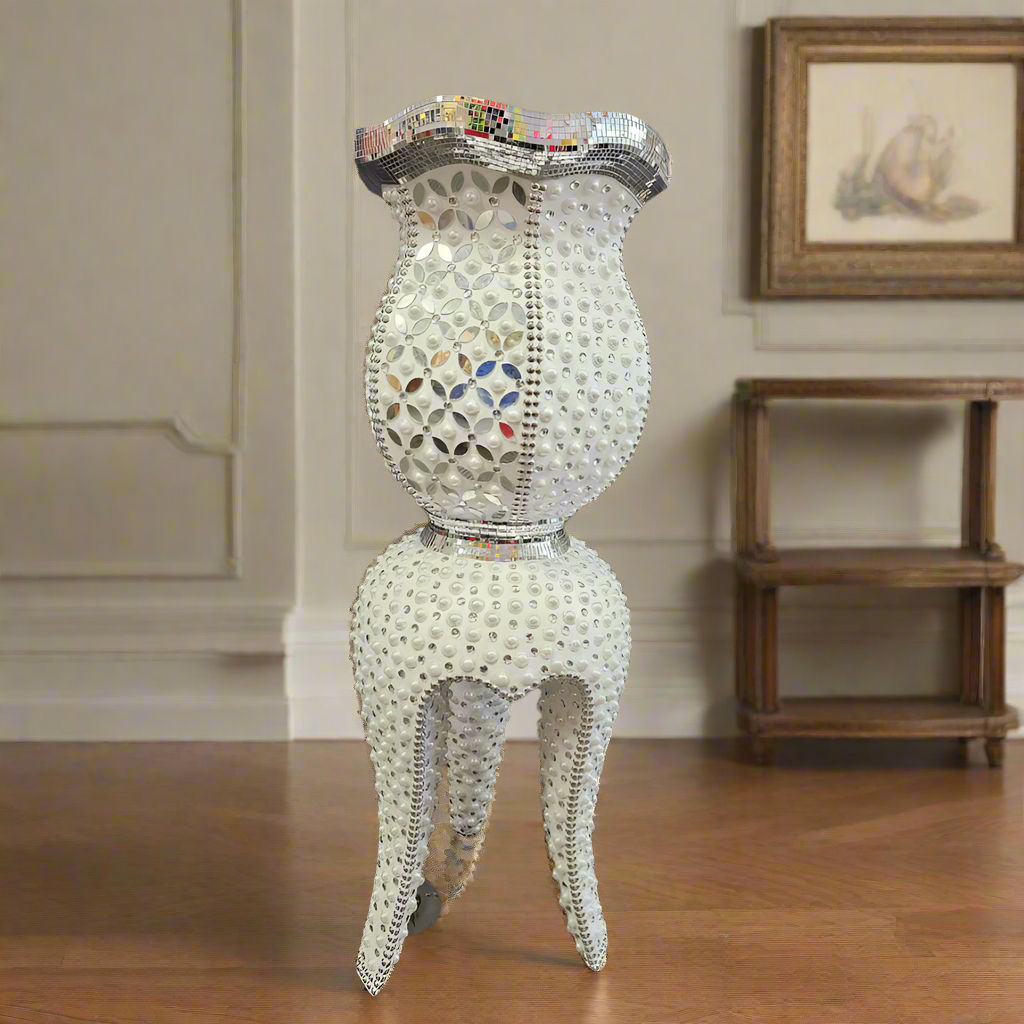 Elegant Vase White and Silver Flower Shape