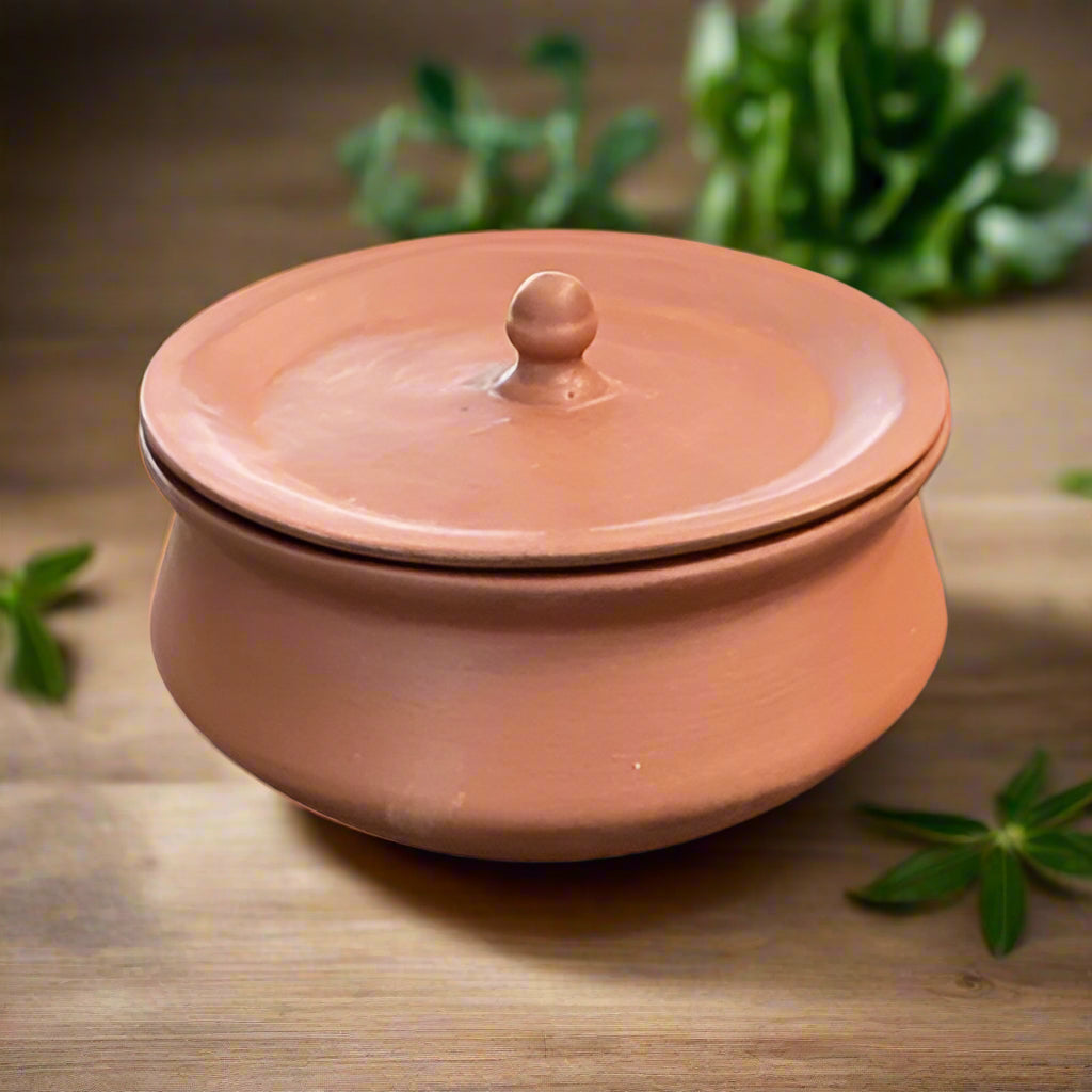 Clay Pot with Lid 16cm