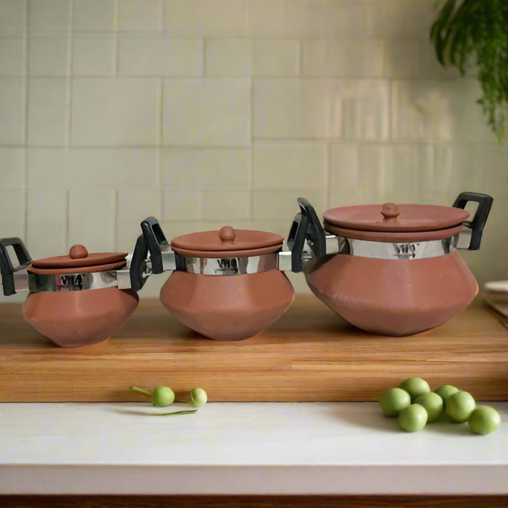 Clay Handi With Handle Medium