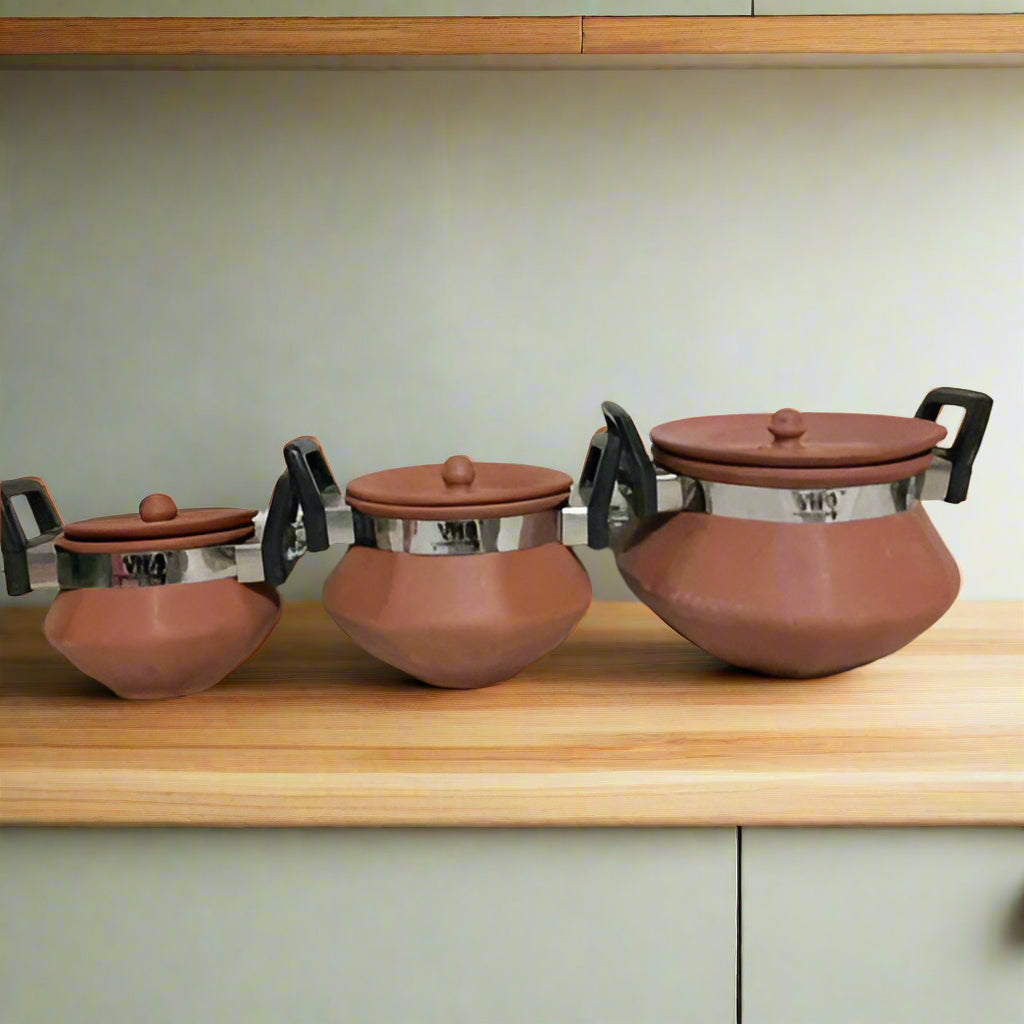 Clay Handi With Handle Large