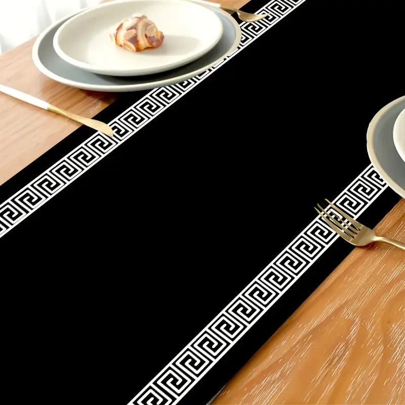 1pc Black and White Striped Polyester Table Runner