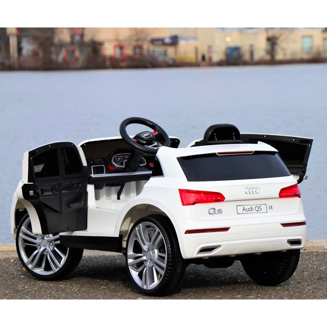 Audi Q5 - White