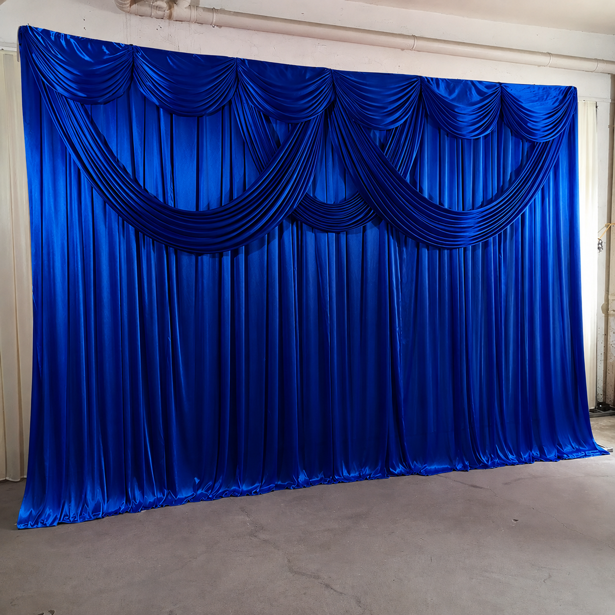 Backdrop With 3PCS Drape 3Mx3M – Big Bazaar