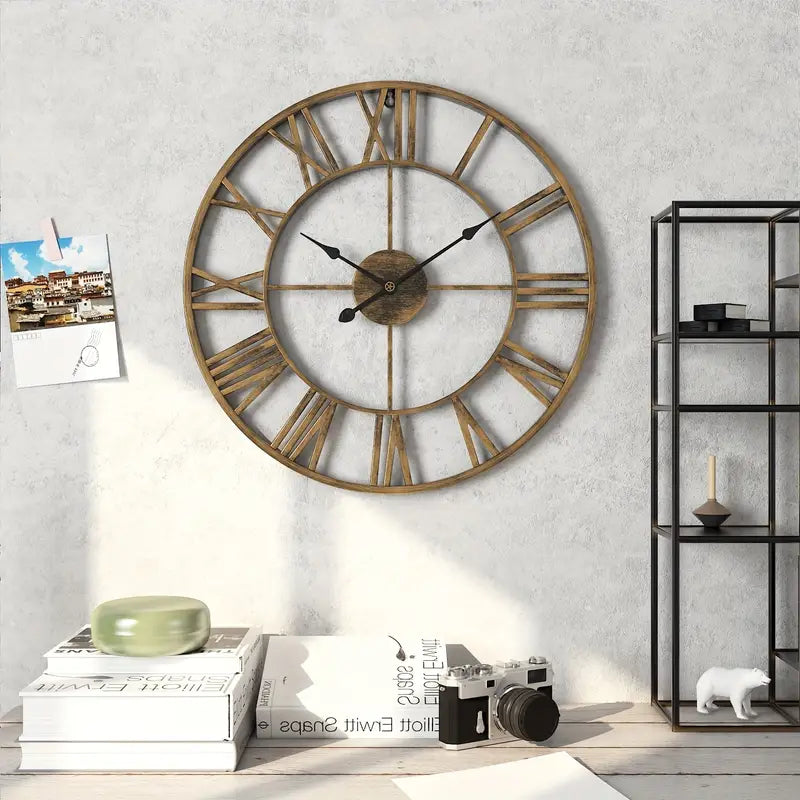 Wall Clock - Round With Roman Numbers – Big Bazaar