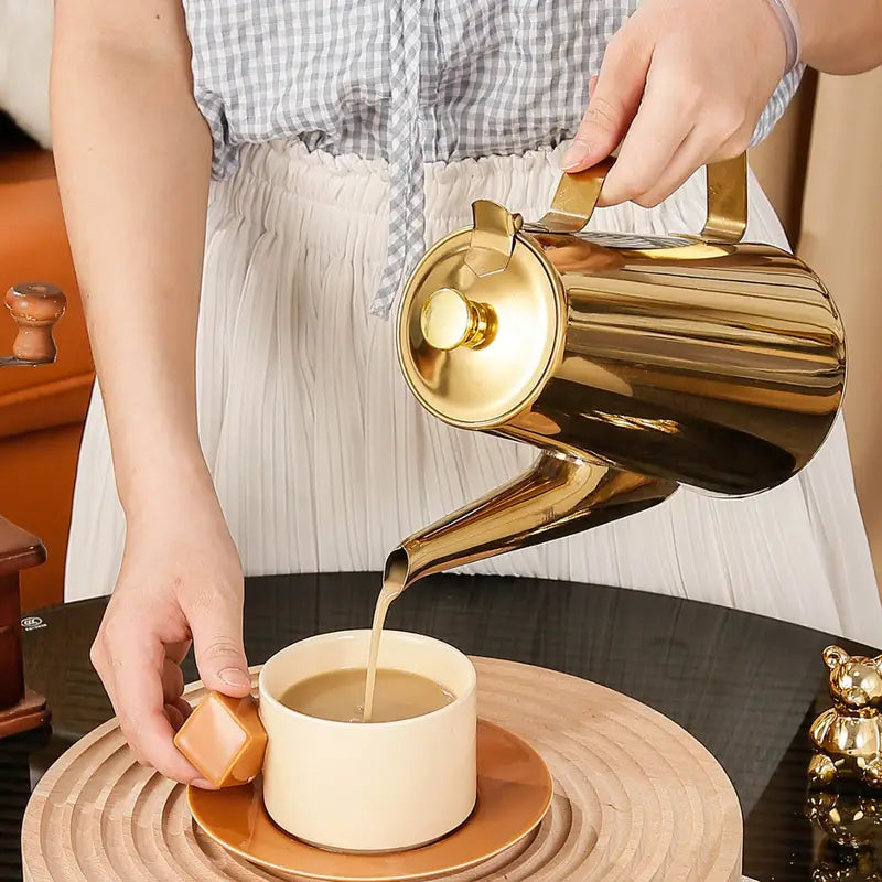 Kettle With Strainer-Gold 1.5L