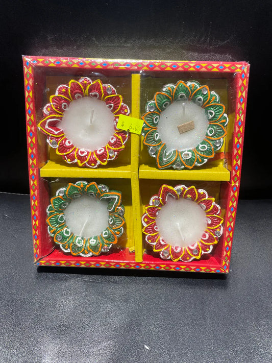 Diya Set of 4 wax filled Style 2