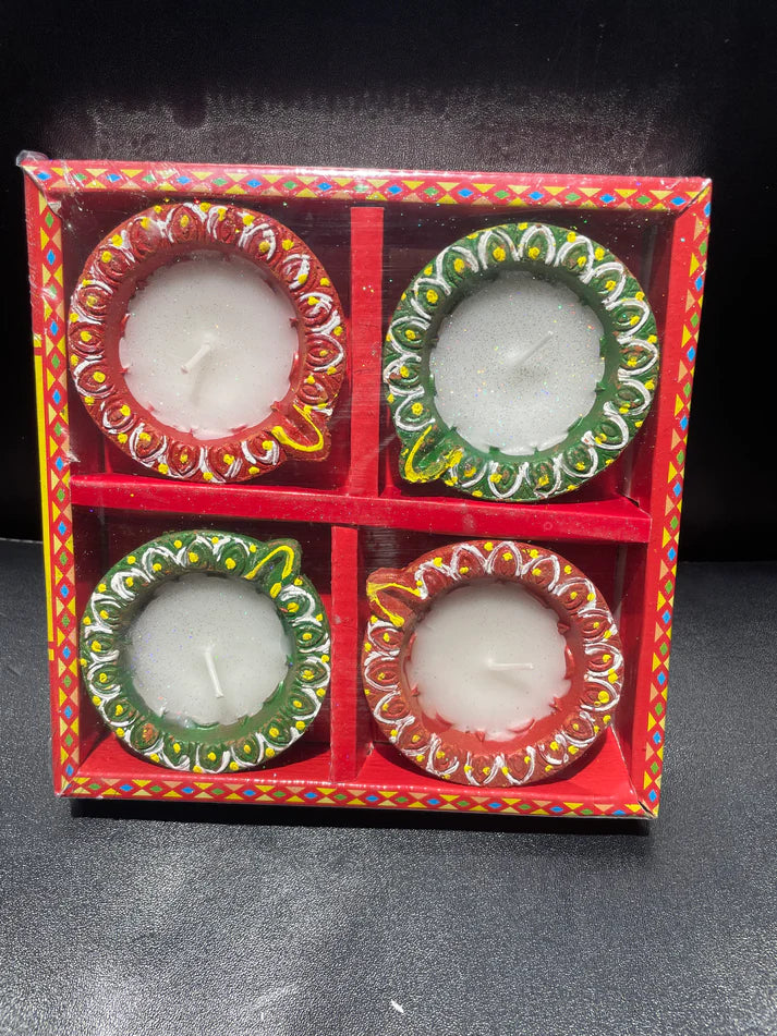 Diya Set of 4 wax filled Style 3