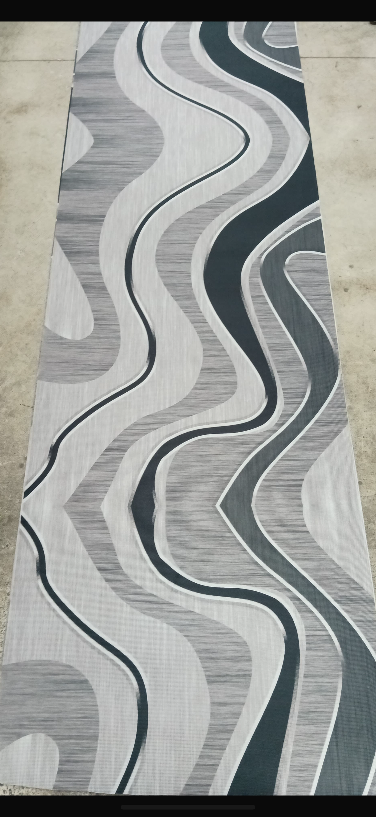 Brand new printed hallway runner / rug $15/meter