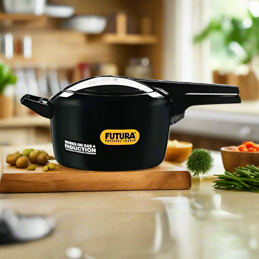 Hawkins Futura Hard Anodized Pressure Cooker, 5 Litre IFP50