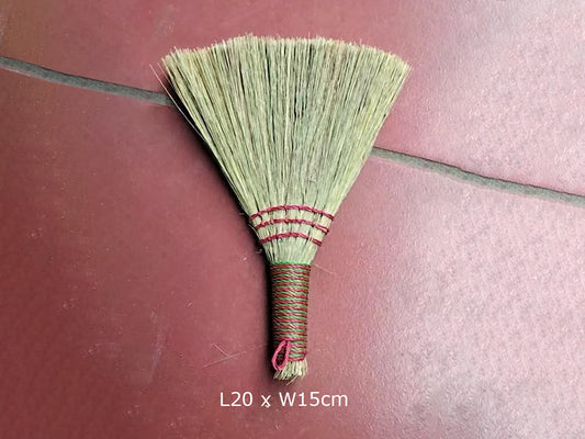broom