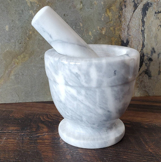 White Marble Mortar & Pestle Kit